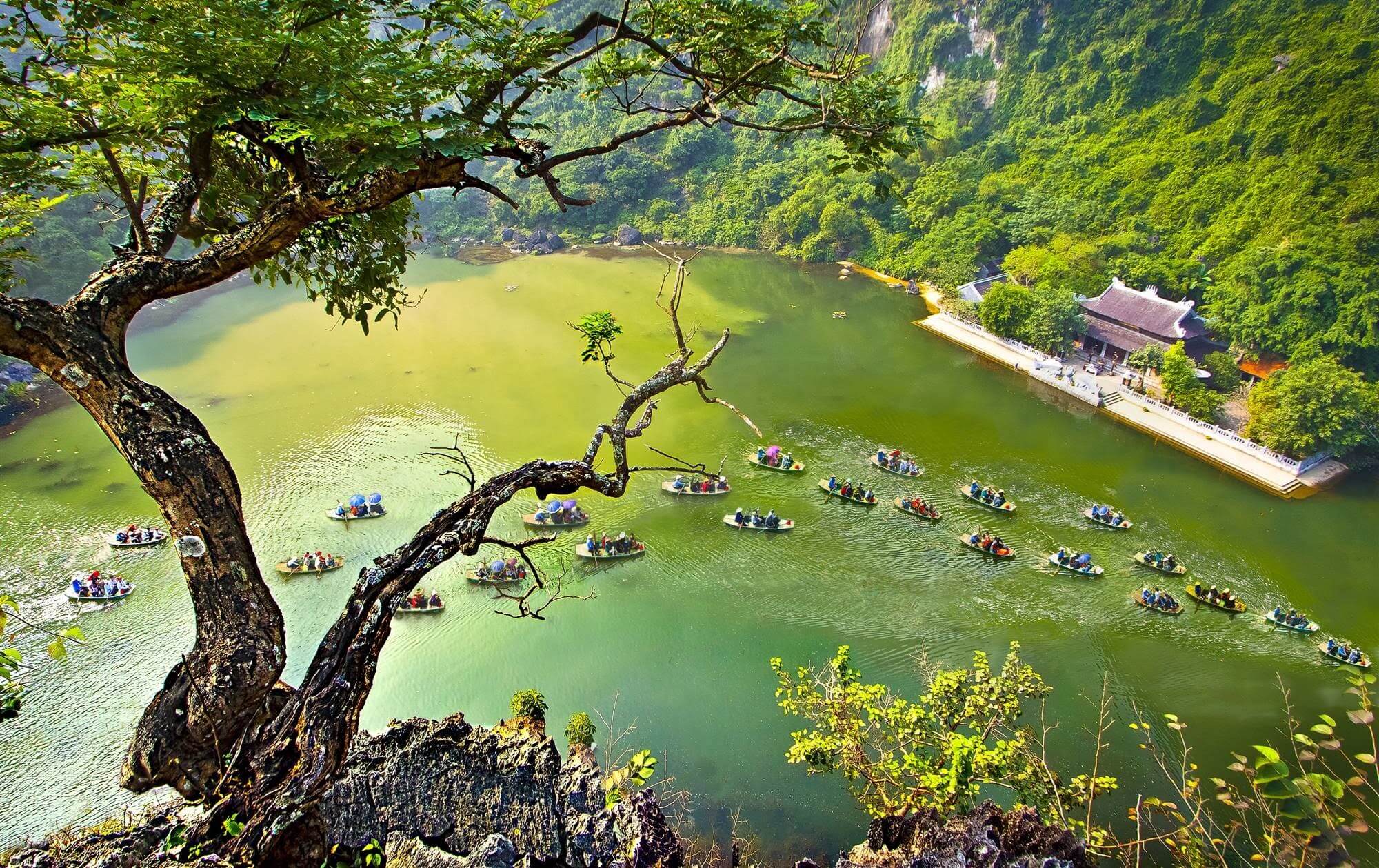 vietnam places to visit in april