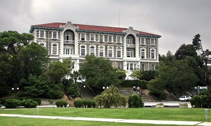Bogaziçi Üniversitesi hiện đang xếp thứ 9 trong bảng xếp hạng EECA