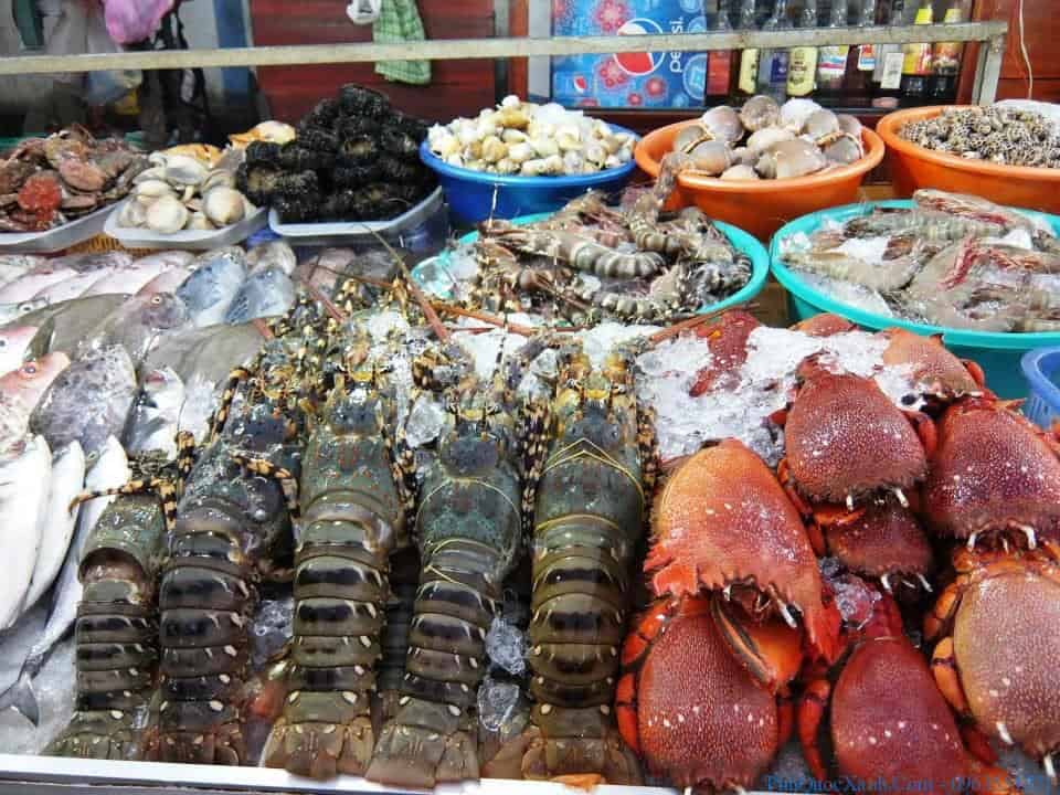 Các loại đặc sản được bày bán rất nhiều tại chợ Phú Quốc
