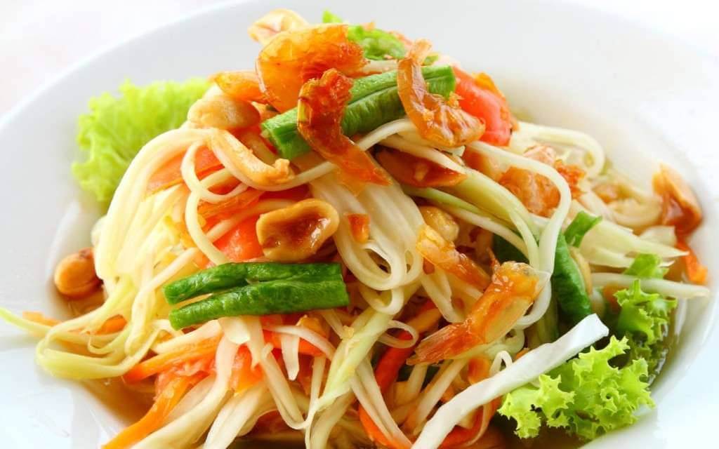 Gỏi đu đủ (som tam)