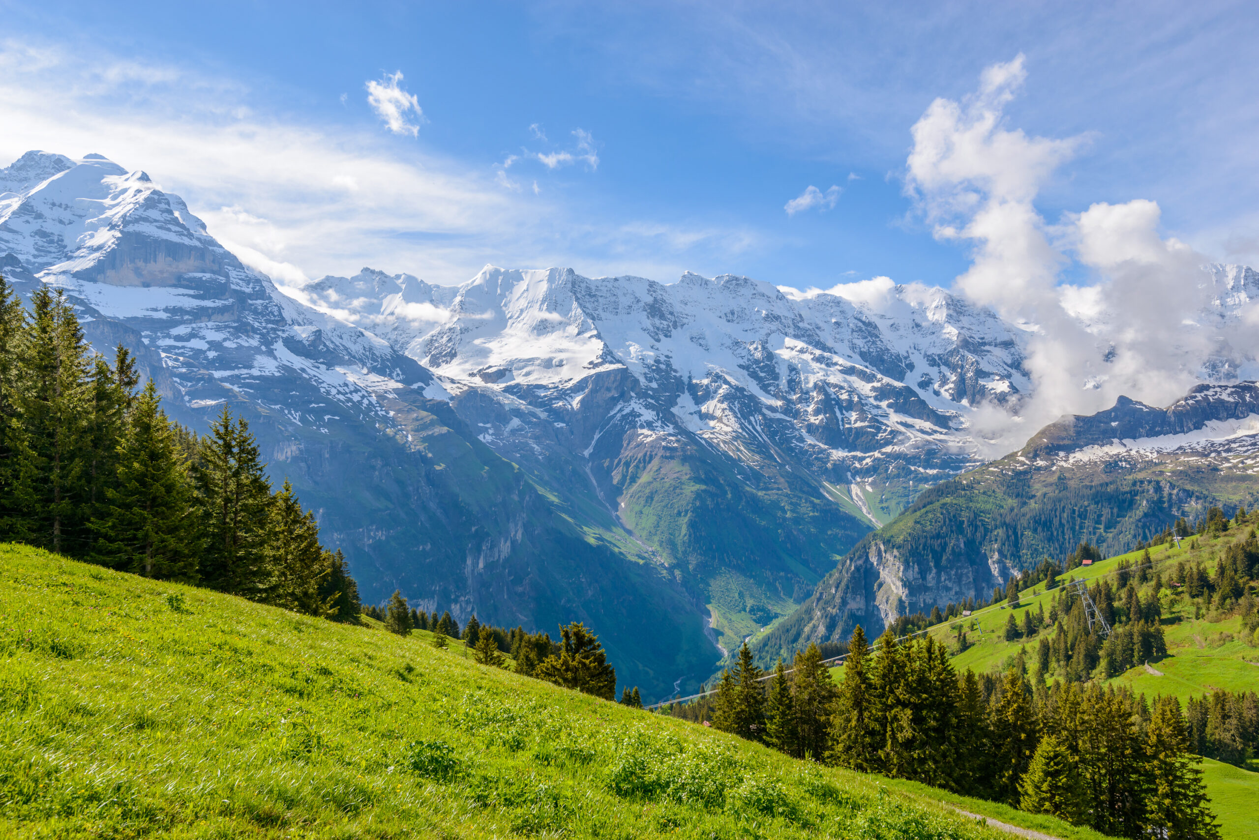 Switzerland - Đất nước thuộc châu Âu với ngành du lịch và tài chính phát triển